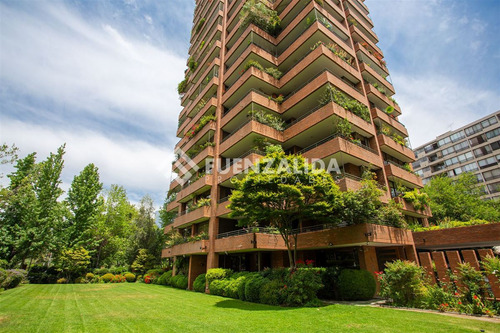 Hermosa Vista Oriente 4 Dorm.4 Baños 3 Est Las Condes