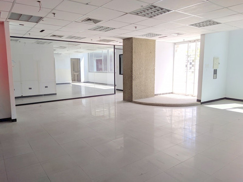 Imagen 6 de 9 de Se Alquila Oficina 220m2 La Trinidad 3374