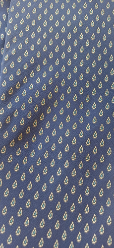 Corbata Seda Usada. Giesso 1,50x 10 Cms. Tiene Mancha Atras Azul Con Gotas 1.5 M (Usado)