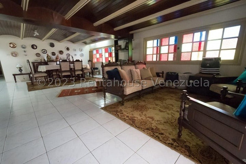 Casa En Venta El Marques Jose Carrillo Bm Mls #25-2098
