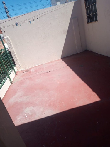 Imagen 4 de 14 de Casa Para 2 Familias En Venta En La Tablada