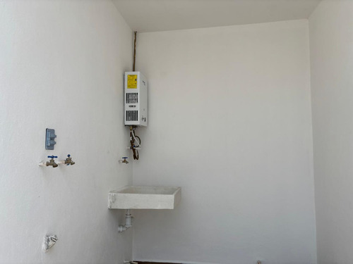 Estrena Casa Con Recámara En Planta Baja, Alberca Y Terraza. Lomas De La Rioja, Riviera Veracruzana, Veracruz