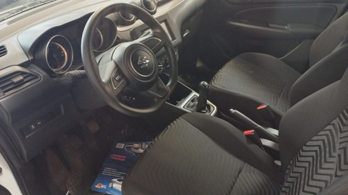 Imagen 4 de 19 de Suzuki Swift Gl Reserve Hoy! Permuto Financio 100%