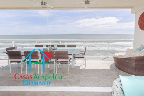 Imagen 5 de 14 de Cad Ocean Front 602. Terraza Con Vista Frontal Al Mar