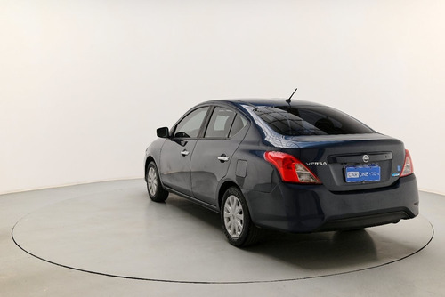 Imagen 5 de 15 de Nissan Versa Full 1.6 2017