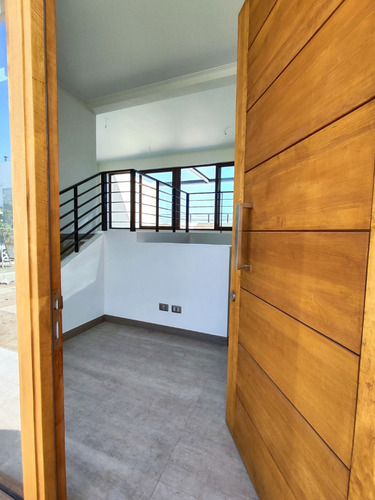 Casa En Condominio / Impecable / Jumbo, Boston College