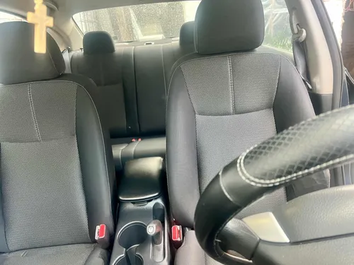 Nissan Sentra 1.8 Sense Cvt