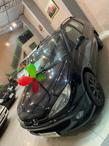 Imagem 2 de 9 de Peugeot 206 Sw 2007 1.4 Presence Flex 5p