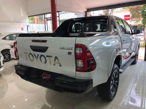 Imagen 8 de 12 de Toyota Hilux