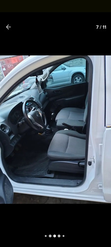 Nissan NP300 2.5 Doble Cabina S Aa Pack Seg Mt