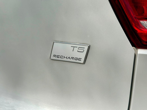Volvo XC40 T5 HYBRID R-DESIGN