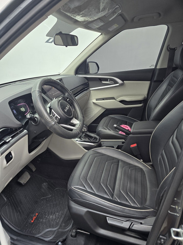Kia Carens Version 1.4t Dct Ex Sport Año 2023