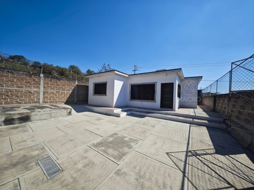 Casa En Venta En San Pedro Apatlaco De Un Nivel.