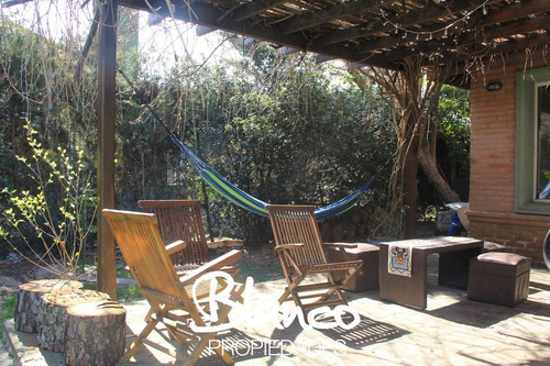 Imagen 24 de 25 de Oportunidad! Casa De Dos Plantas, Sobre Lote Interno Con Muy Buena Ubicación, En Maschwitz Privado.