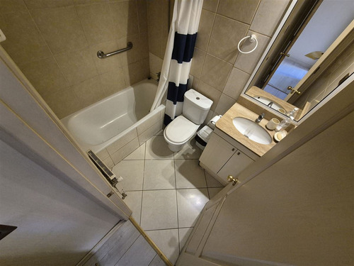 Departamento En Venta De 2 Dorm. Excelente Ubicación