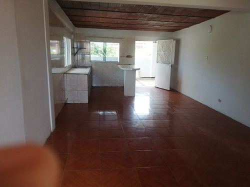Casa Playa Grande La Guaira