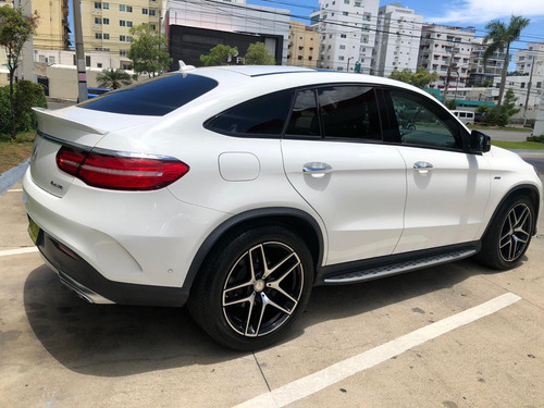 Imagen 2 de 8 de Mercedes Benz Gle 450