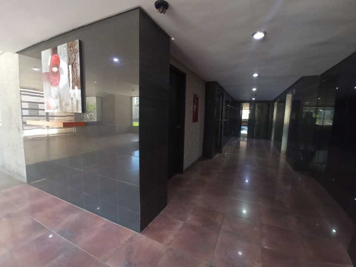 Imagen 26 de 26 de Se Vende Lindo Apartamento Actualizado 124 M² 3hab+serv/3b/2p El Cigarral