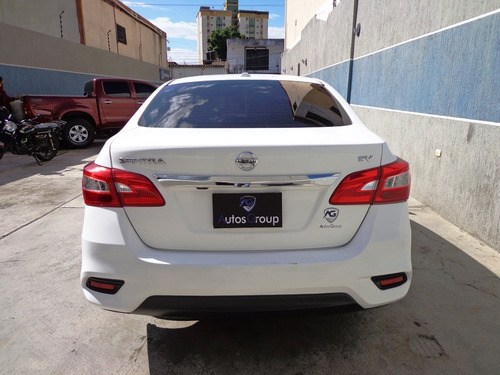 Imagen 5 de 10 de Nissan Sentra Sv 2017 4x2 Automático