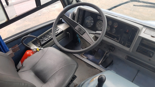 Microonibus Marcopolo Senior 28 Passageiros Ar Condicionado