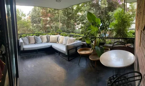 Amplio Y Elegante Departamento Remodelado En Vitacura