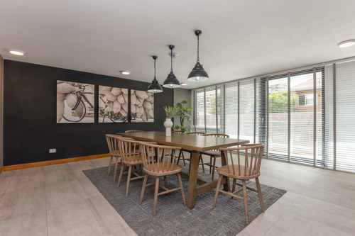Edificio Av. Irarrázaval (1 Est. 1 Bod.) Vista Poniente Pi