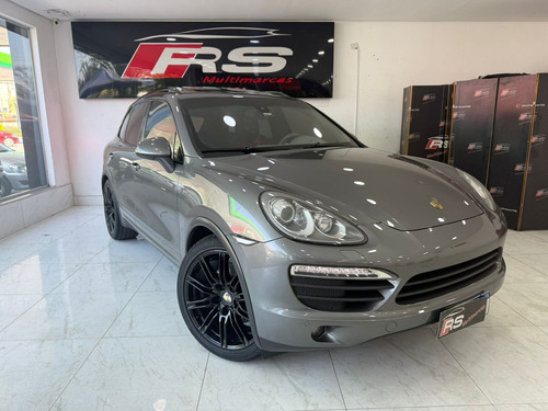 Porsche Cayenne 4.8 V8 S 5p