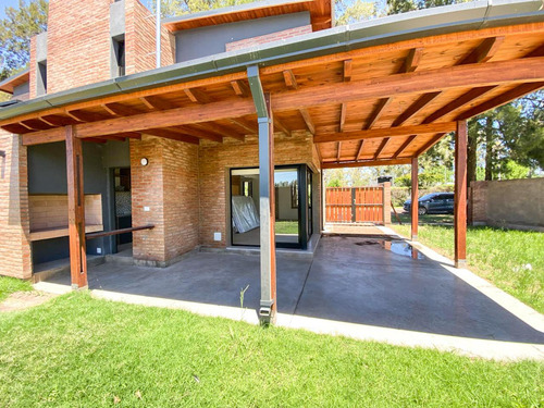 Condo Del Pinar - Dúplex Dos Dormitorios En Venta En General Lagos