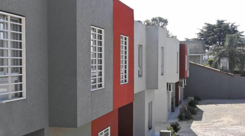 Imagen 3 de 21 de En Venta. Amplia Casa 138m2 + Patio. 3 Dorm. La Giustina Ii