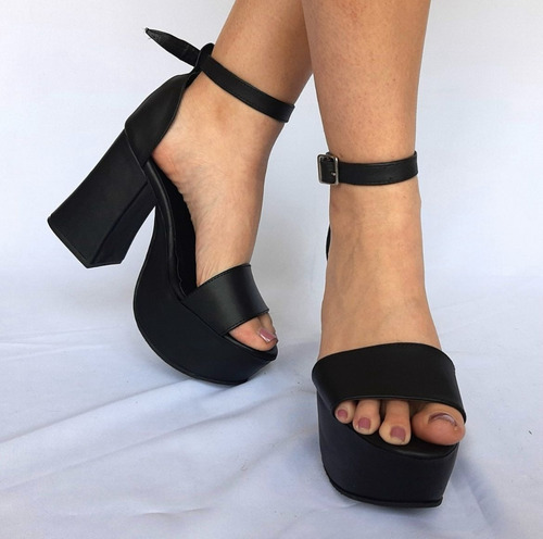 Zapatos Stilettos Cuero Talles Especiales Ruth Negro