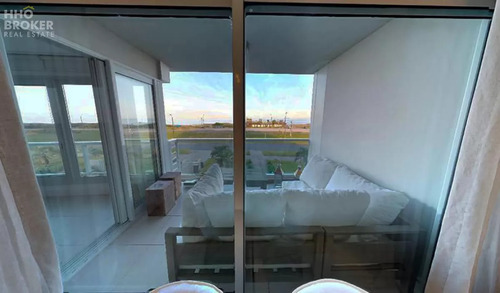 Apartamento En Alquiler Y Venta Le Parc I - Punta Del Este.