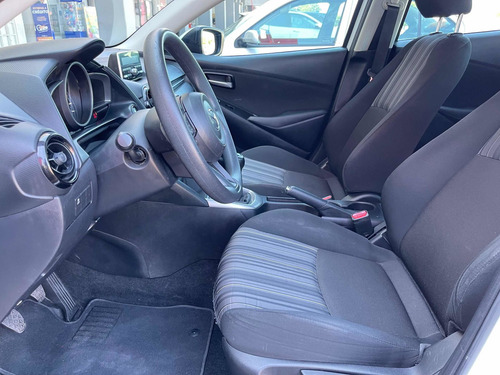 Imagen 11 de 15 de Mazda Mazda 2 2018 1.5 I Mt Autos Usados Puebla