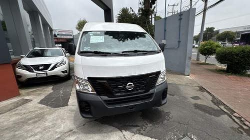 Nissan Urvan 2.5 Panel Amplia Aa Paquete Seguridad Mt