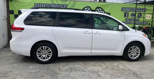 Imagen 4 de 13 de Toyota Sienna 2014 3.5 Xle Mt