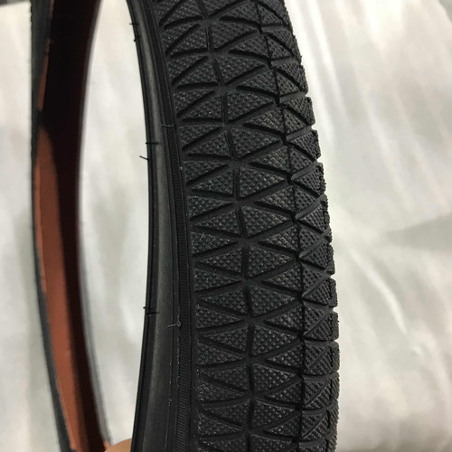 Cubierta Rodado 20 X 2.30 Rct Free Style Bmx Cross C-424