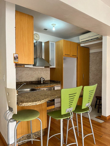 En Venta Espectacular Apartamento De 72 M² En Santa Mónica. (a.p)