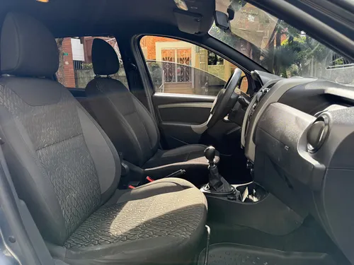 Renault Duster Oroch 2.0 Intens 4x2 Mec.