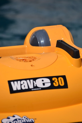 Imagen 4 de 9 de Robot Dolphin Wave 30 Combinado Profesional Hasta 15mt