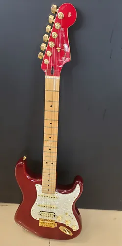 Guitarra Electrica Fender Stratocaster Tash Sultana Roja Guitarra Electrica Fender Stratocaster Tash Sultana Roja