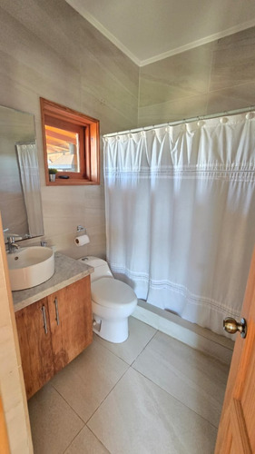 Tejada En Condominio 3dormt+3baños+bosca+piscina+4estac.