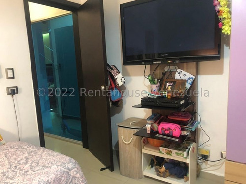Imagen 17 de 27 de Townhouse En Venta En La Viña Valencia Carabobo 22-25469 Gerardo Guillén Rentahouse