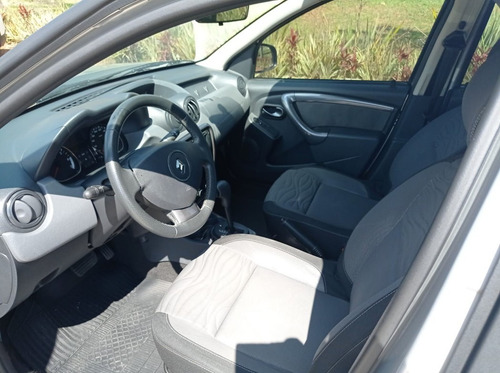 Imagem 5 de 9 de Renault Duster 2.0 Tech Road 4x2 16v 2014