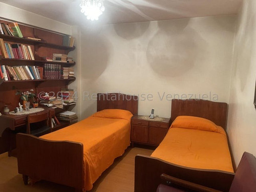 Acogedor Apartamento Con Exceelnte Distribucion La Florida Rsz