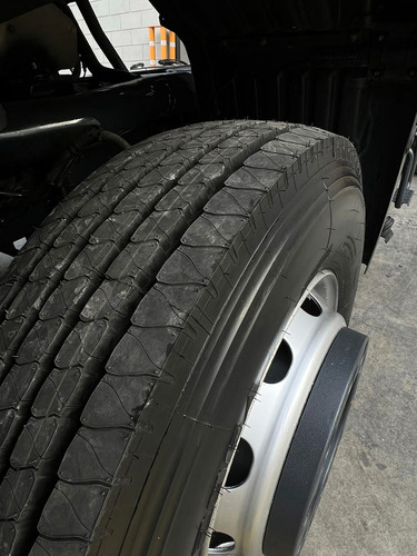 Iveco Cursor 330