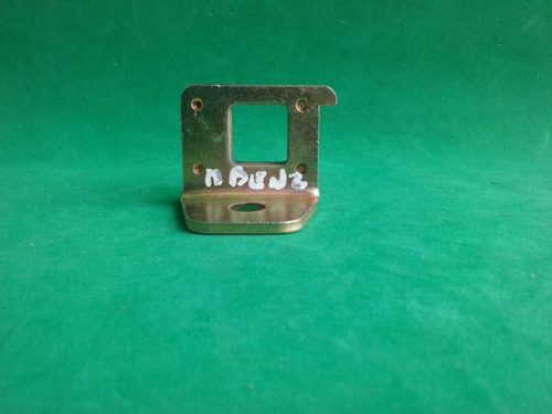 Reten De Puerta Mercedes Benz 710/1215/709/813
