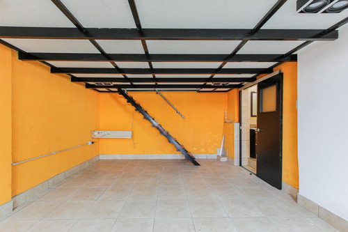 Galpon 74 Mts. Apto Comercial. Boedo