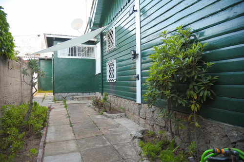 Casa En Algarrobo, Arriendo Año Corrido