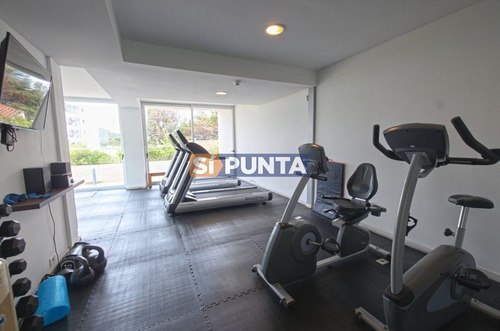 Imagen 10 de 24 de Apartamento En Brava, 2 Dormitorios *