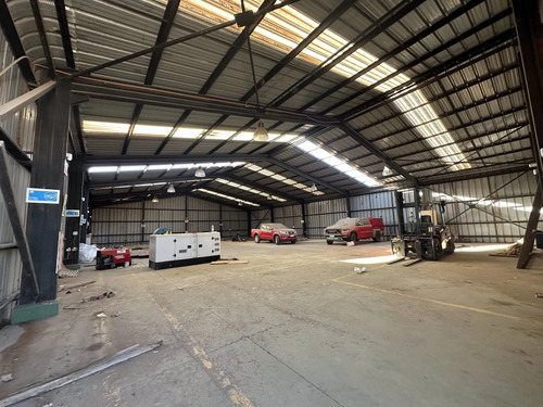 Arriendo Industrial  Terreno 5000 M2 - Oficinas Y Galpón