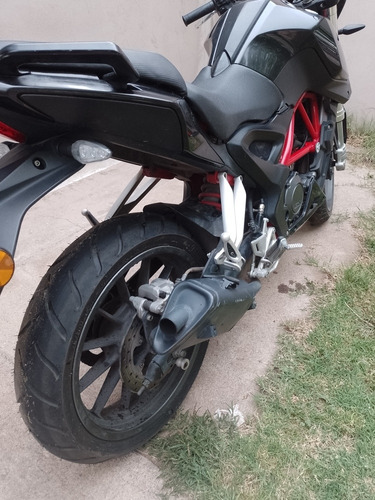 Imagen 9 de 10 de Benelli Tnt 25